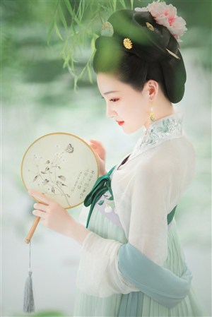 女人与拘做受XXXXⅩ视频